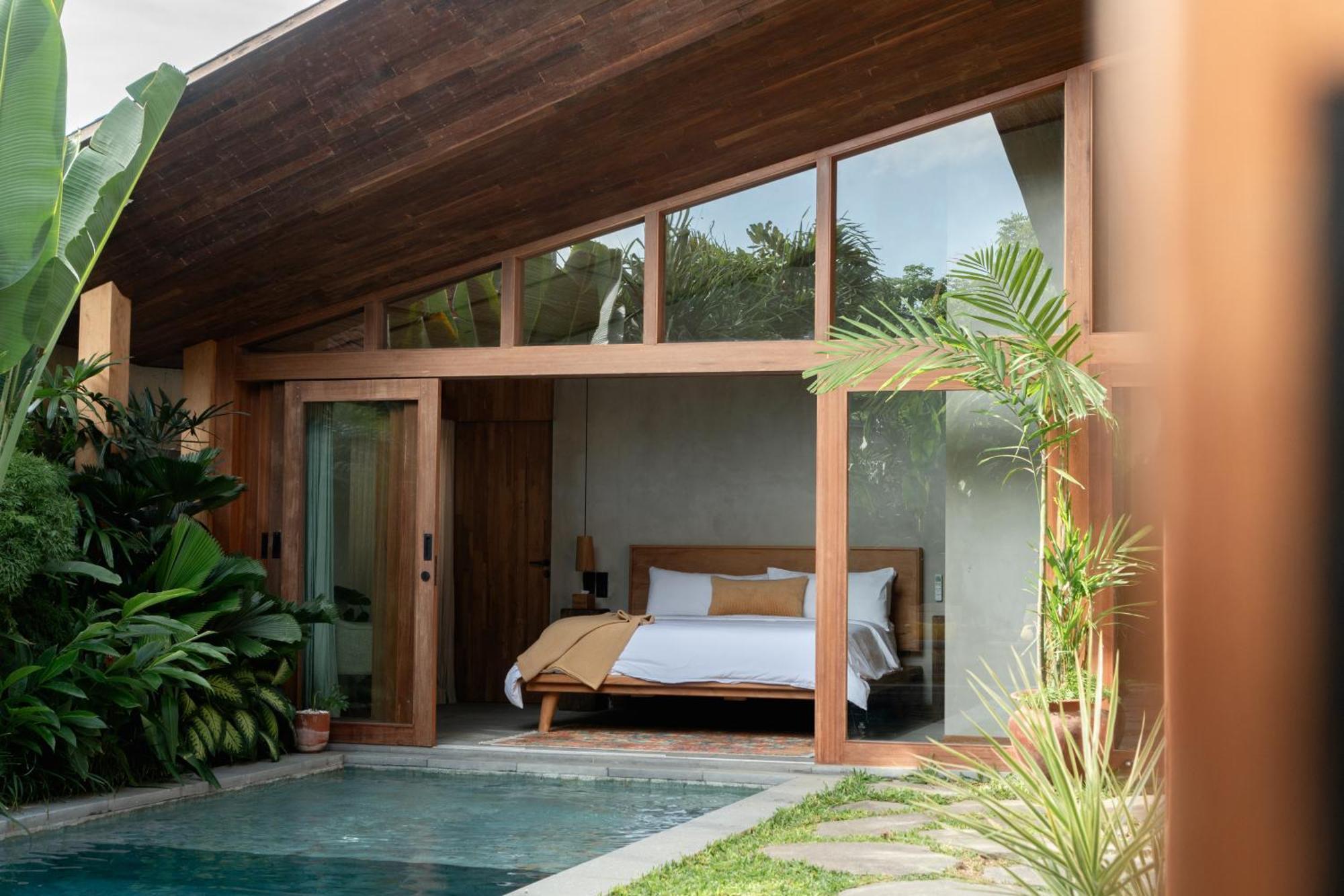 Masa Kini 3 Bedroom Family With Pool Walking Distance To Villa