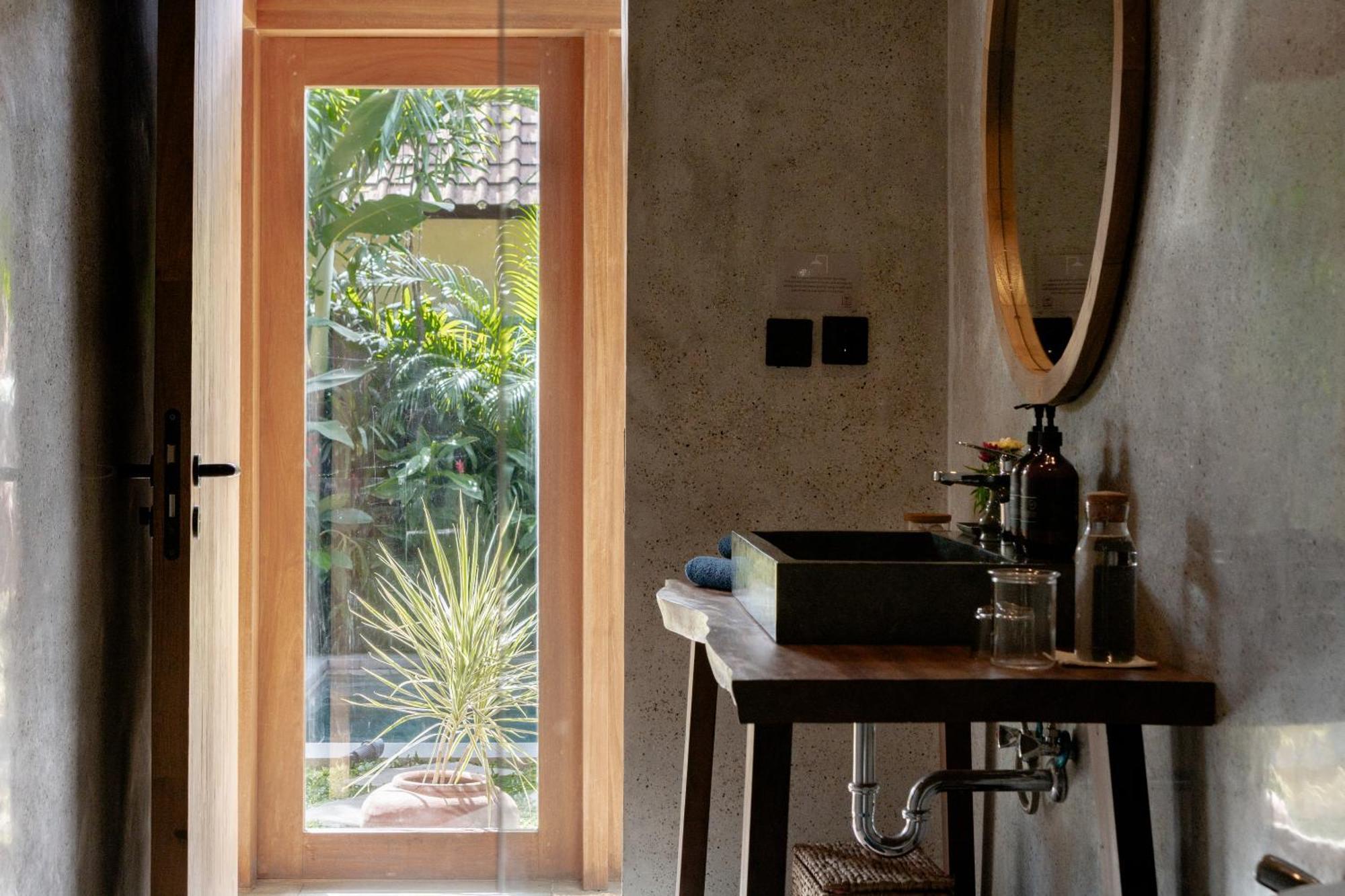 Villa Masa Kini 3 Bedroom Family With Pool Walking Distance To Uluwatu (Bali)