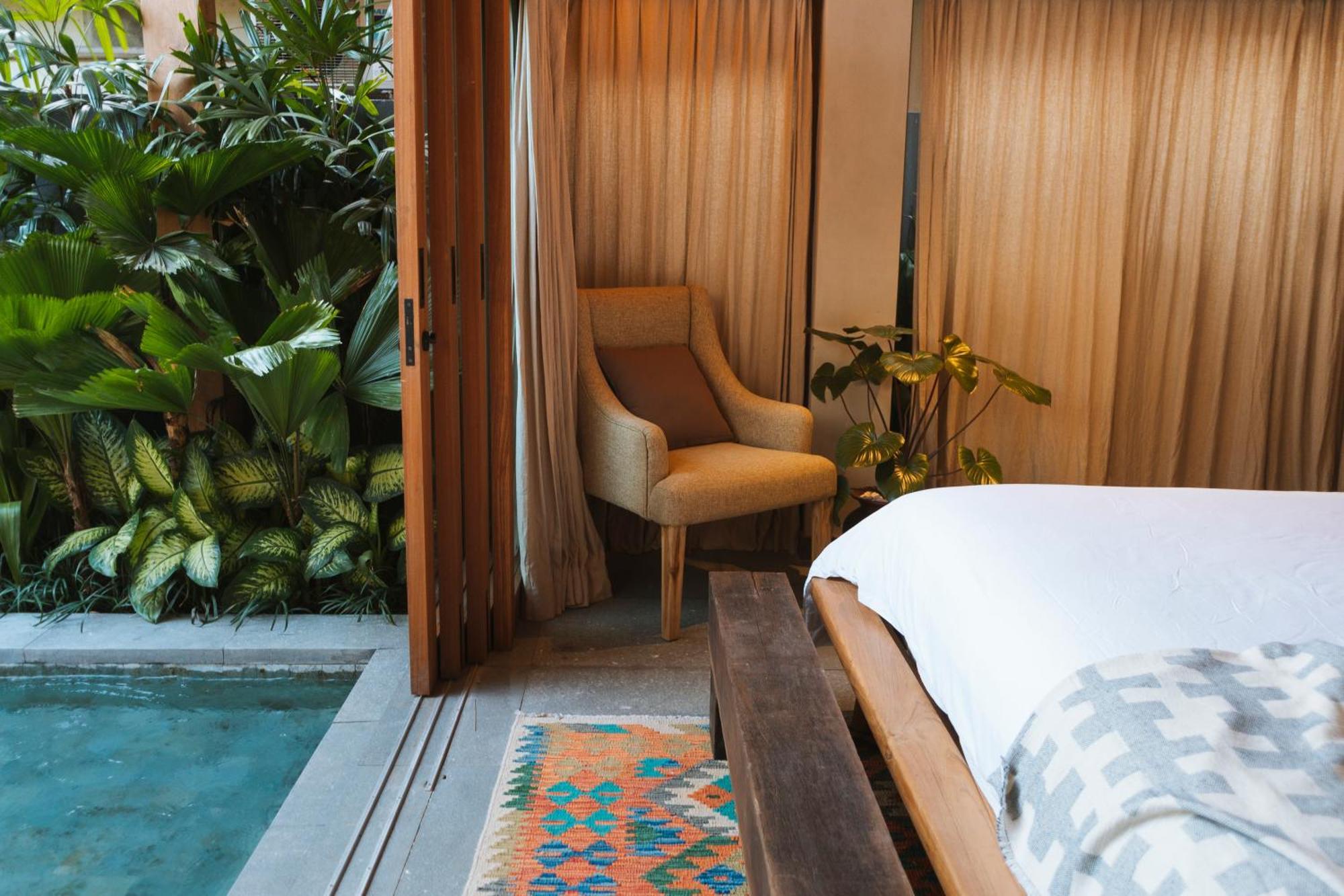Masa Kini 3 Bedroom Family With Pool Walking Distance To Villa Uluwatu (Bali)